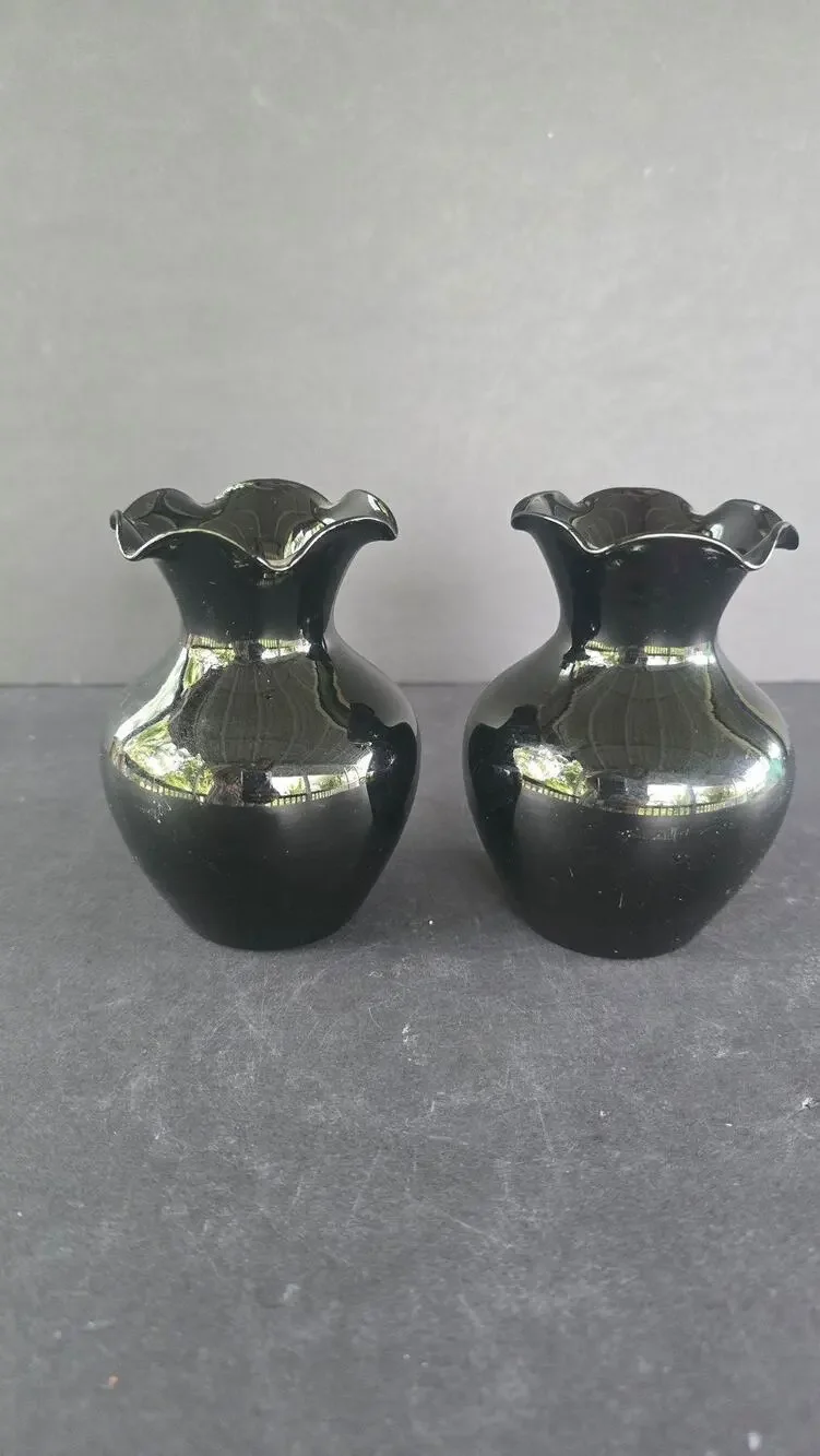 Vintage Black Amethyst Glass Bud Vases Pair Ruffled Rim Purple Decor 4.5